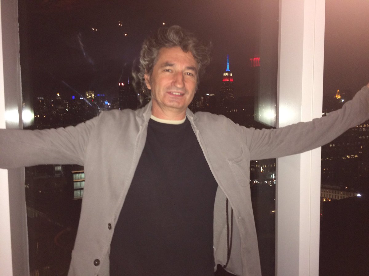 christinemoser7's tweet photo. Welcome back 2 NYC #AndyManndorff, shining light of AT guitar&jazz scene! Live tmrw @acfny - don't miss out! https://t.co/89x3TaaBvg