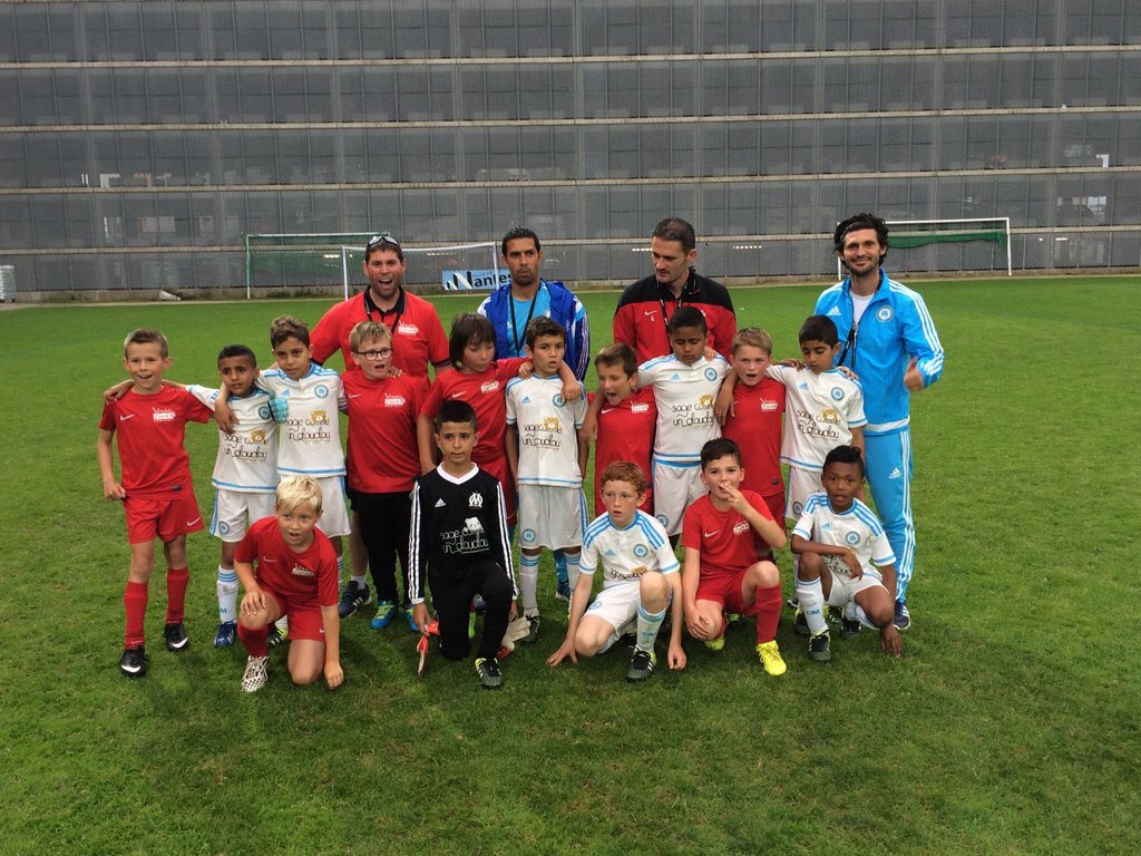 VLFofficiel's tweet photo. [#U9] Grand bravo à la #TeamVLF, 3ème de la #NaonedCup après avoir sorti Nantes, Caen et l'OM !
🔴⚪️⚽️🏆 https://t.co/BWaLgFAw6G