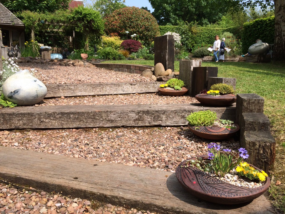 timandrewspot's tweet photo. Lots of beautiful pieces basking in the sunshine in our sculpture garden exhibition this year! Open until June 17th https://t.co/rDJDXSPcZZ