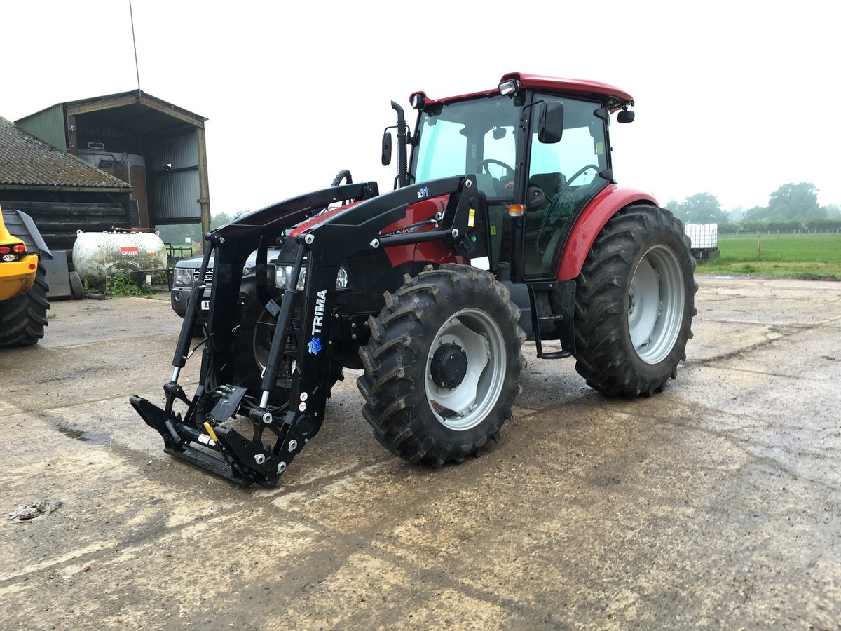 AgritexL's tweet photo. Just in: @Case_IH 115A Farmall c/w #Trima X31 Loader
2014, 360 hrs, 98% tyres. As new condition
01223 785375 https://t.co/dNKkBpXJLs