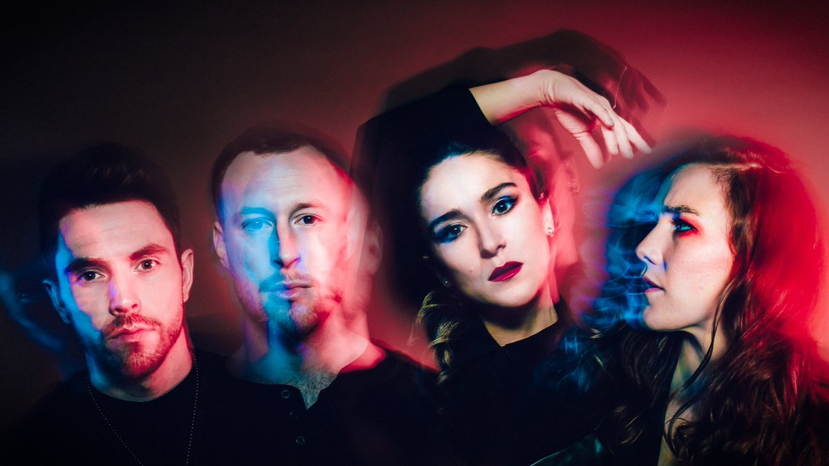 CWBdotie's tweet image. Thx @TheLastMixTape for premiering a brand new @MaudinCahoots live track - #InTheFirstPlace! bit.ly/1r2BMXh