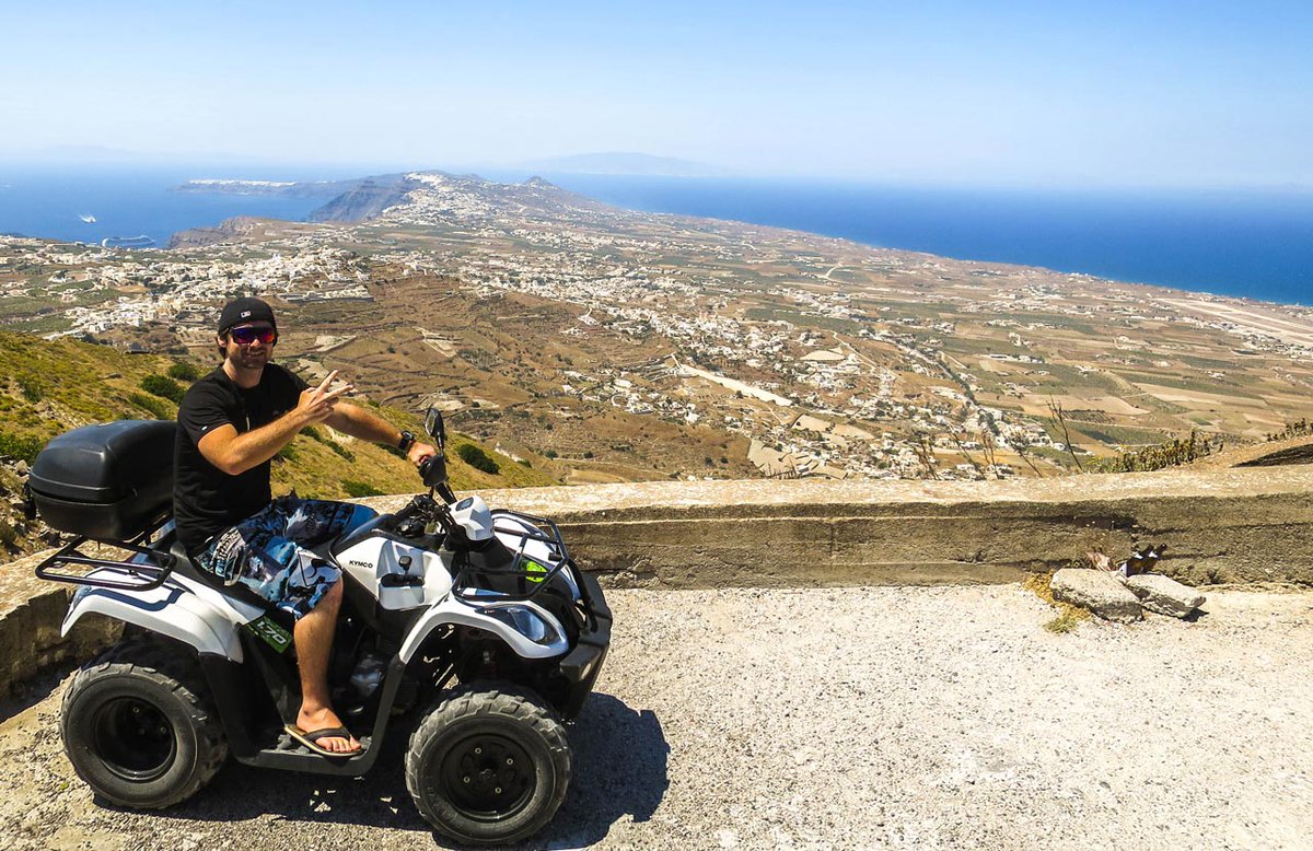 What better way to see an island, than on quadbike! Oh Santorini, you are amazing!
