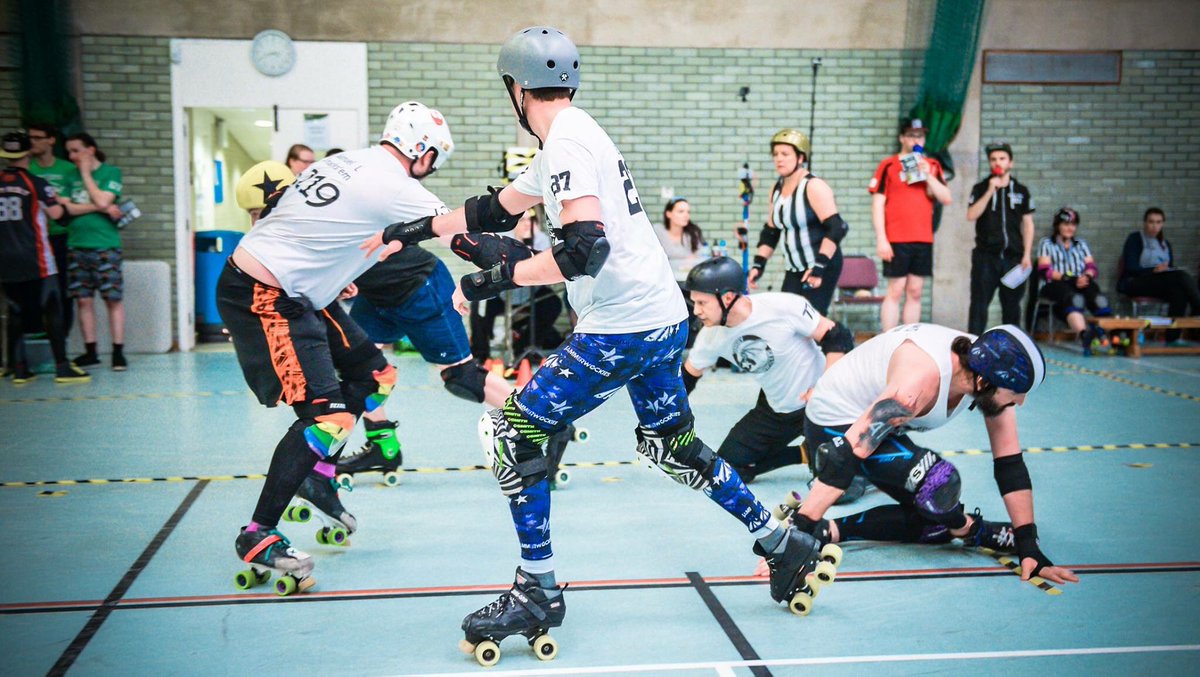 Photos from Bomb S'Quad #rdsevens game vs @SurreyRllerboys 
#wearerollerderby #wellerd #eastbournerollerderby