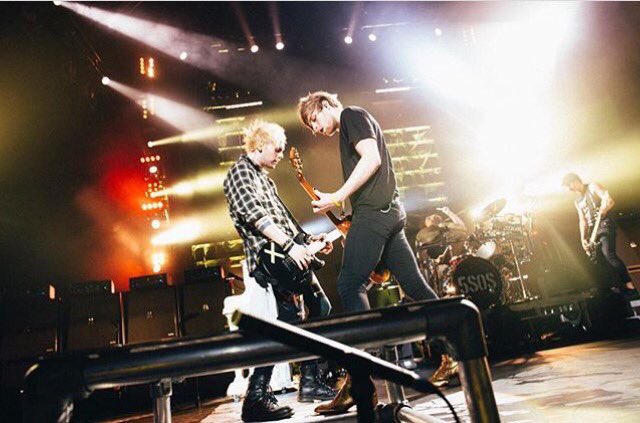 thingsaboutmuke's tweet image. slayers