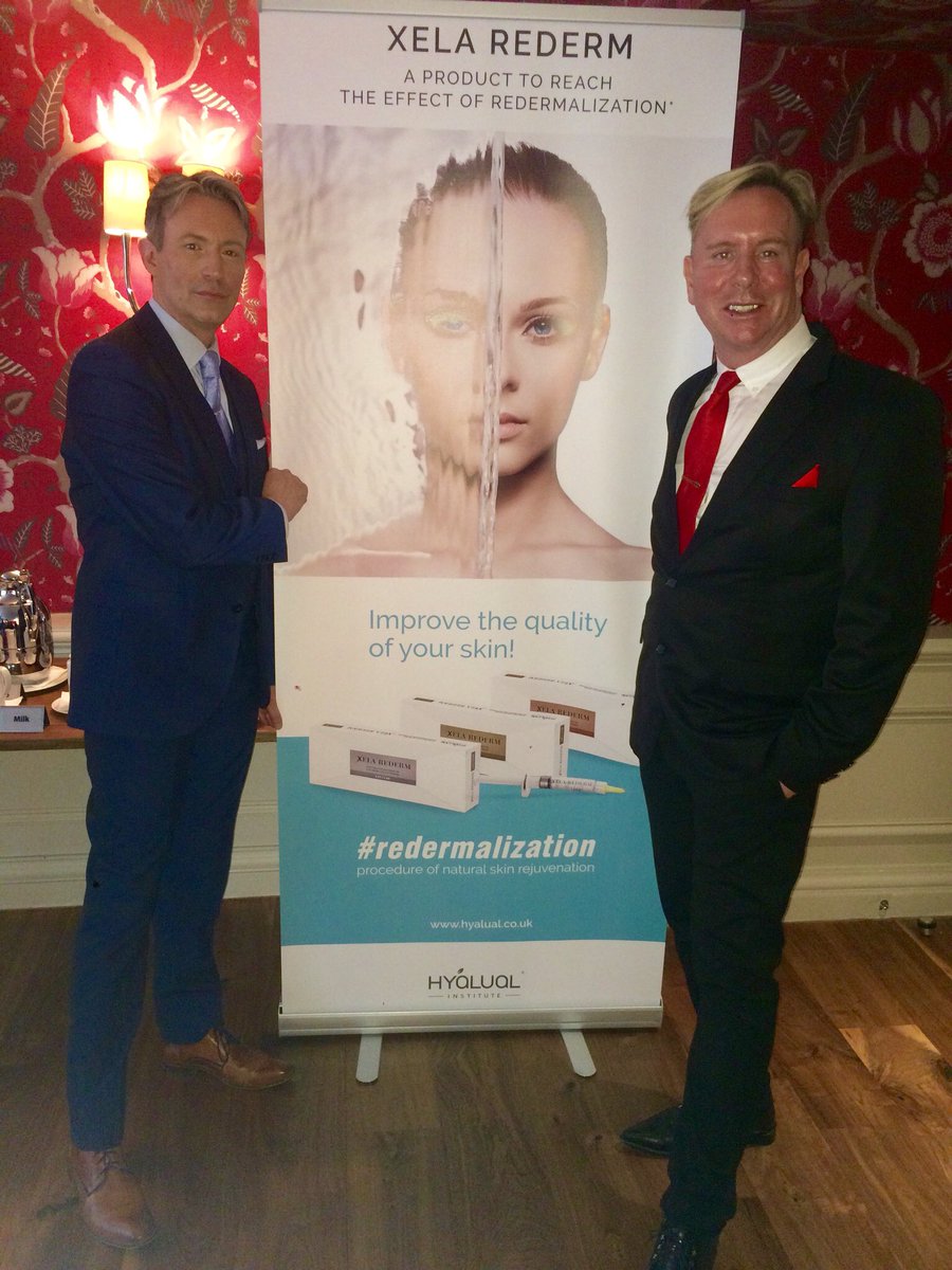 asksteve2c's tweet photo. Thank you @Nickyfar our guest star at #press day .Doctor Josh @48WimpoleSt @HyalualUK https://t.co/ToyEzCtc1F