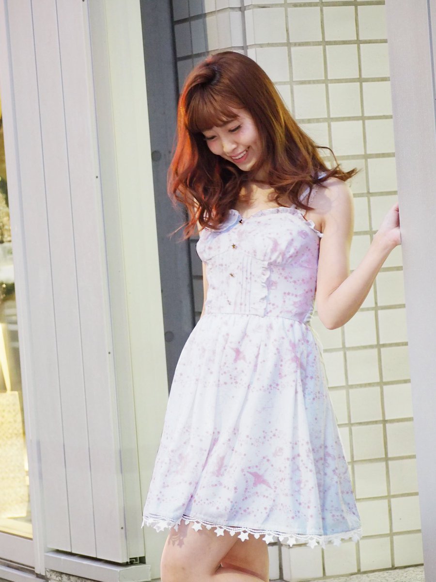 Liz Lisa 星座柄ワンピース ネイビーもホワイトも雰囲気が全然違って どちらもgood Model Risato