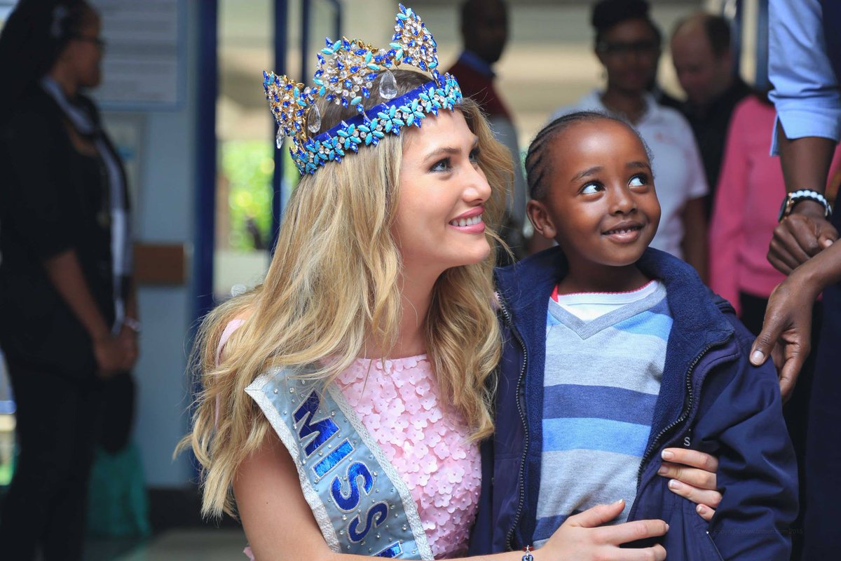 MissWorldLtd's tweet photo. Miss World presents 1.2Mil KES to @SmileTrainAfric on behalf of Beauty with a Purpose. https://t.co/qTqKTAwBfD https://t.co/BqarU8imIZ