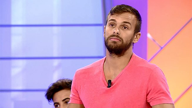 myh_tv's tweet photo. . @CristianATM ha demostrado que es un GRAN @Supervivientes y que los viceversos de tontos no tienen nada de nada https://t.co/tXFFpWG8NM