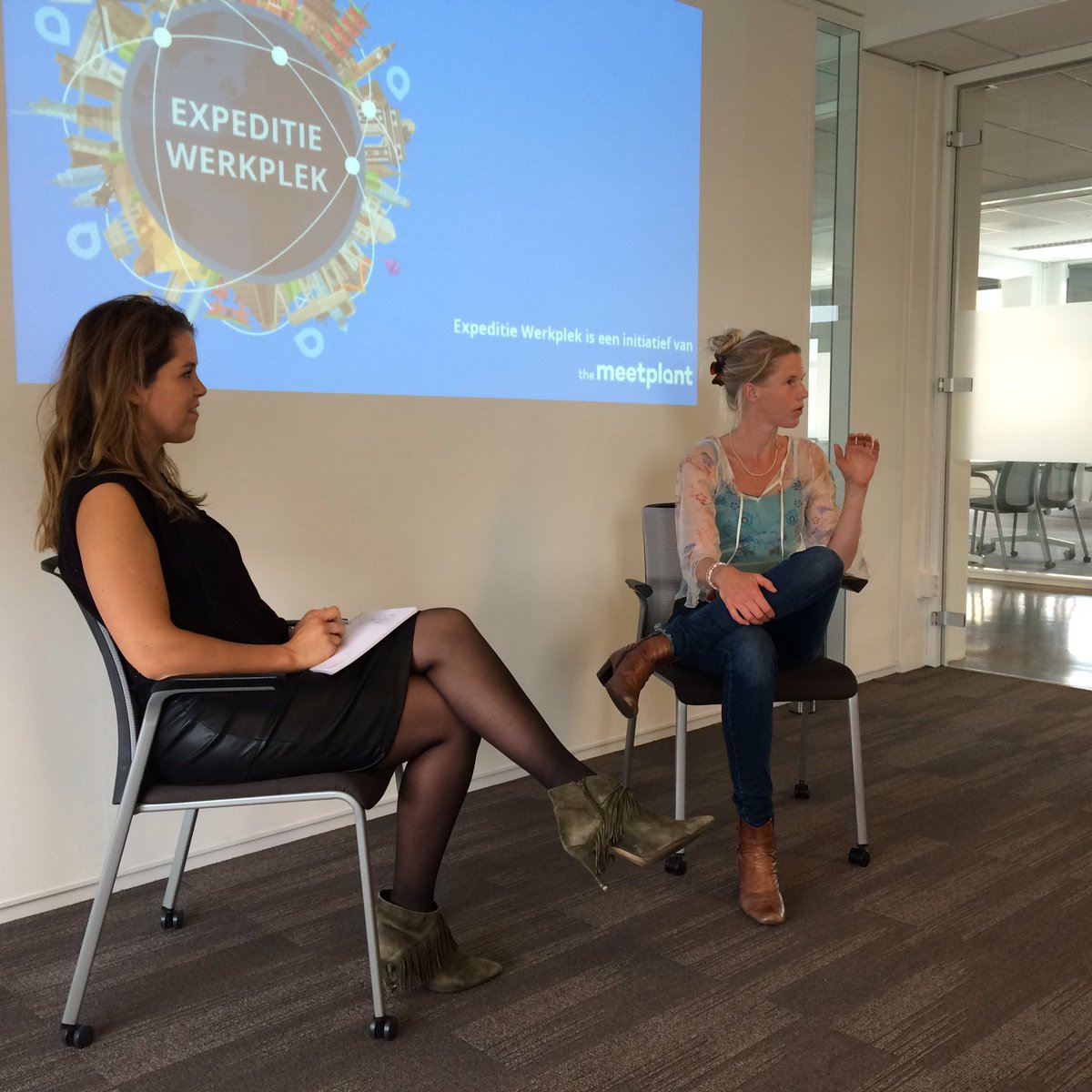 HetCirculaireNW's tweet photo. Sandra Brandt probeert dagelijks #klaagvrij te leven. Ze deelt haar ervaringen en #tips met #Worknomads bij @Igluu https://t.co/XmWuW3YSfE