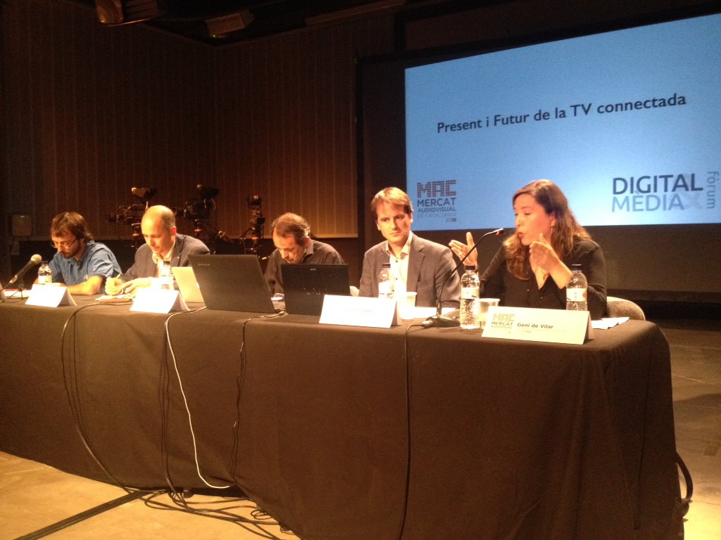 Pau_Font's tweet photo. A la fira @audiovisualMAC coneixent les novetats del món audiovisual @jesuitesFP @JesuitesEdu #FPpower https://t.co/5N2LrAdmz6