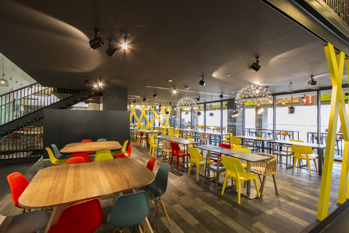 StructuraStudio's tweet image. TC 'Ušće', 'FOOD COURT', Belgrade
Construction: STRUCTURA FURNITURE @StructuraStudio