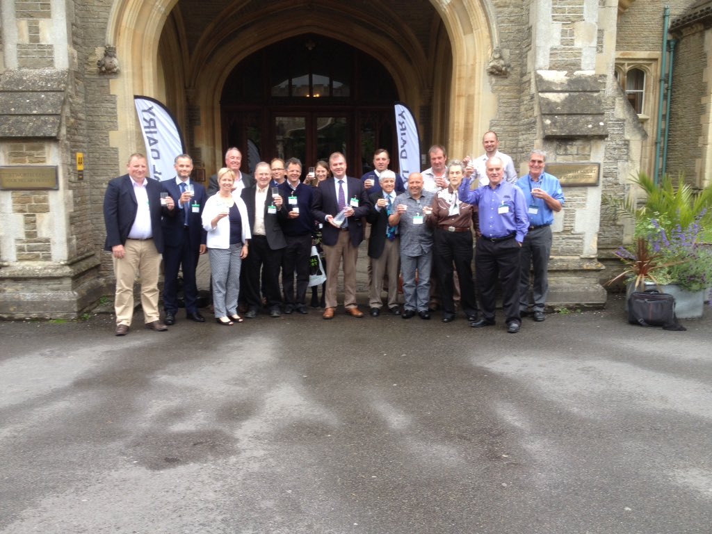 Speakers and guests celebrate World Milk Day at TotalDairy Seminar #totaldairy