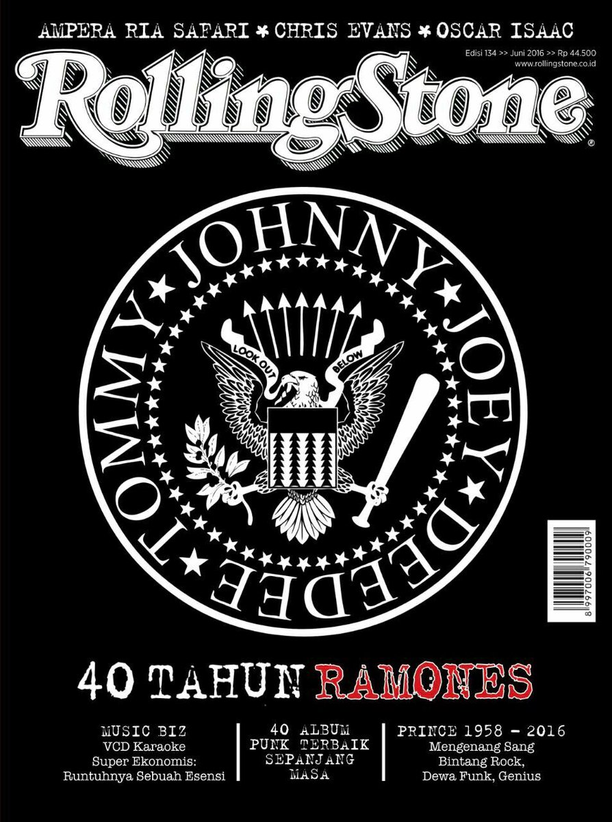 CESS_411's tweet image. Telah beredar majalah @RollingStoneINA terbaru, segera dapatkan di @hope_shop @chmbrs @lo_ving @battleboomstore!