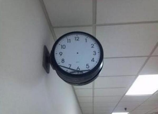 #JaEstamosEmJunhoEeu aqui, esperando dar a hora de parar de ser trouxa