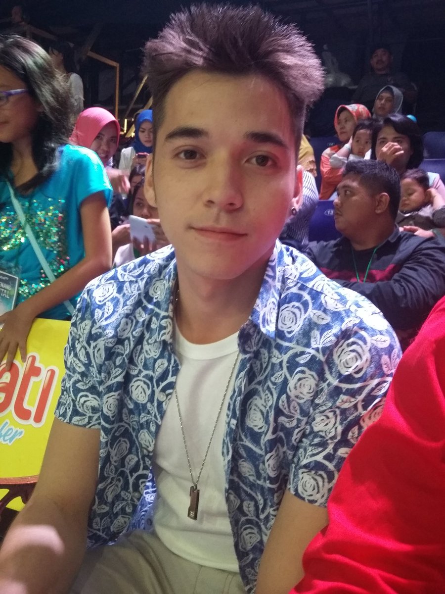 OfficialGTVID's tweet photo. Hasil vote #SlimeStefan masih ketinggalan jauh nih. Vote yg banyak yaaa... https://t.co/T4GkjIV32x