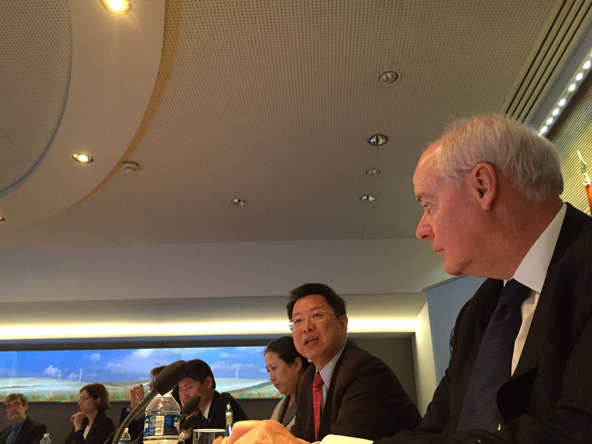 CdnChamberofCom's tweet photo. Our President @PerrinBeatty opens a discussion between @B20Coalition and #B20 Sherpa #YuPing. #B20 #CdnBiz https://t.co/2Mn1BQmFLx