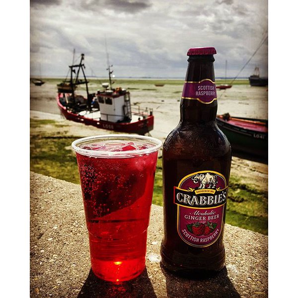 Why not give your evening some fruitiness with Crabbie's Scottish Raspberry! #BerryGoodness #CrabbiesTime