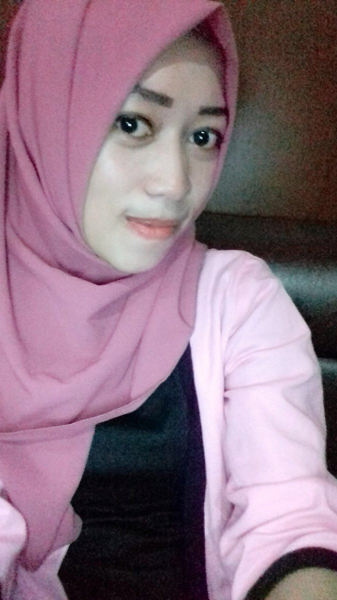Melina Anggraini tweet media