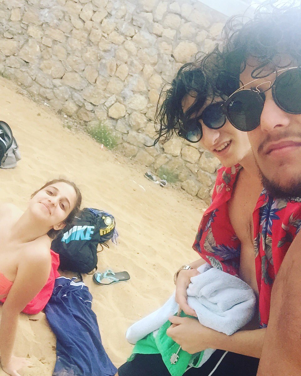 ermandante's tweet photo. È finita #èfinita #mare #primobagno #seeeeeeeee #meeeec #asoraieleonora https://t.co/6qEUGzP0FY