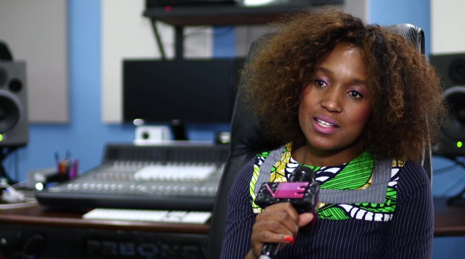 vuzutv's tweet image. We speak to @SimMonae about what it takes to produce astounding work : bit.ly/1r2DdEV  #LoerieAwards