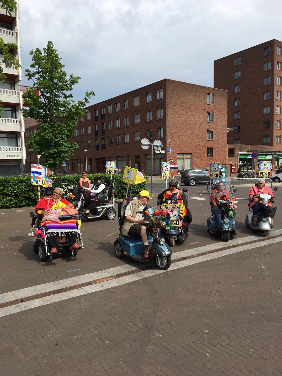 lentezon Annie Romeinplein <a href="/adamzuidoost/">Amsterdam Zuidoost</a> Met onze <a href="/carryonthemove/">carryonthemove</a> &amp; vrienden v platformgehandicapten.com #WijkSafari