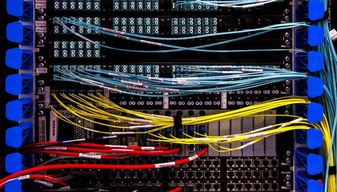 Ethereum: het nieuwe internet geeft jou meer macht rtlz.nl/tech/ethereum-…
