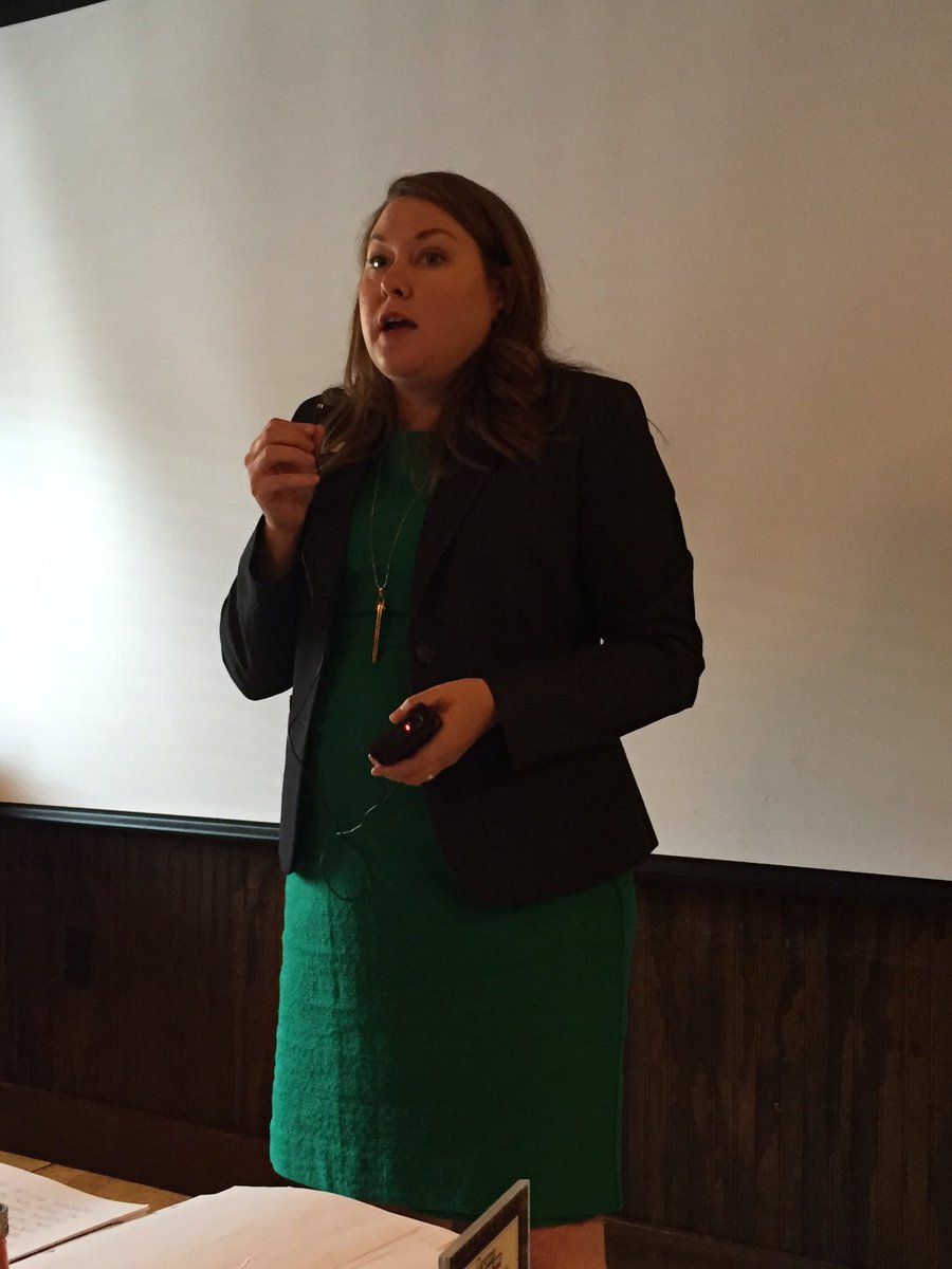 lindatwhite's tweet image. Management is a process; Leadership is leading a team. Great talk today at #Teamnetworking