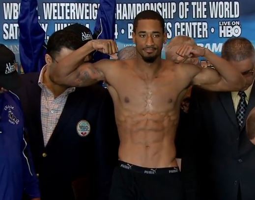 ringnews24's tweet image. Demetrius Andrade Fighting way back to top of Super Welterweight Division ift.tt/1Ufj3zg #boxing #boxingh…