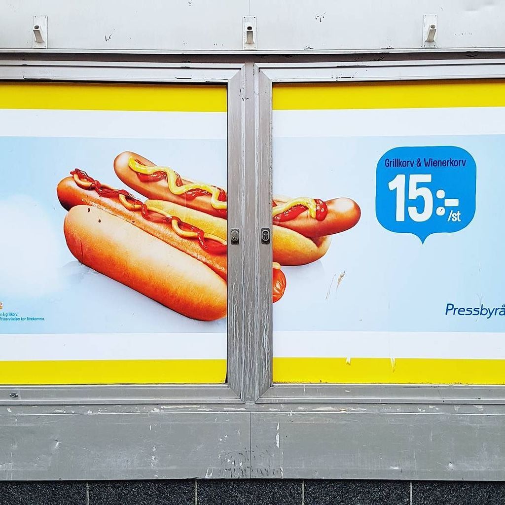 Henky I Like It Here In Ikealand Hotdog Ikea Stockholm Sweden Wurst Billboard Ad Tr T Co Yznjlkmxed