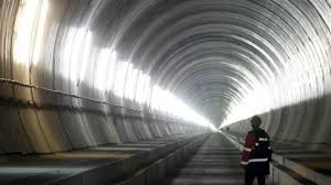 Inaugurado el nuevo túnel ferroviario de San Gotardo, en los Alpes suizos, el más largo y profundo del mundo