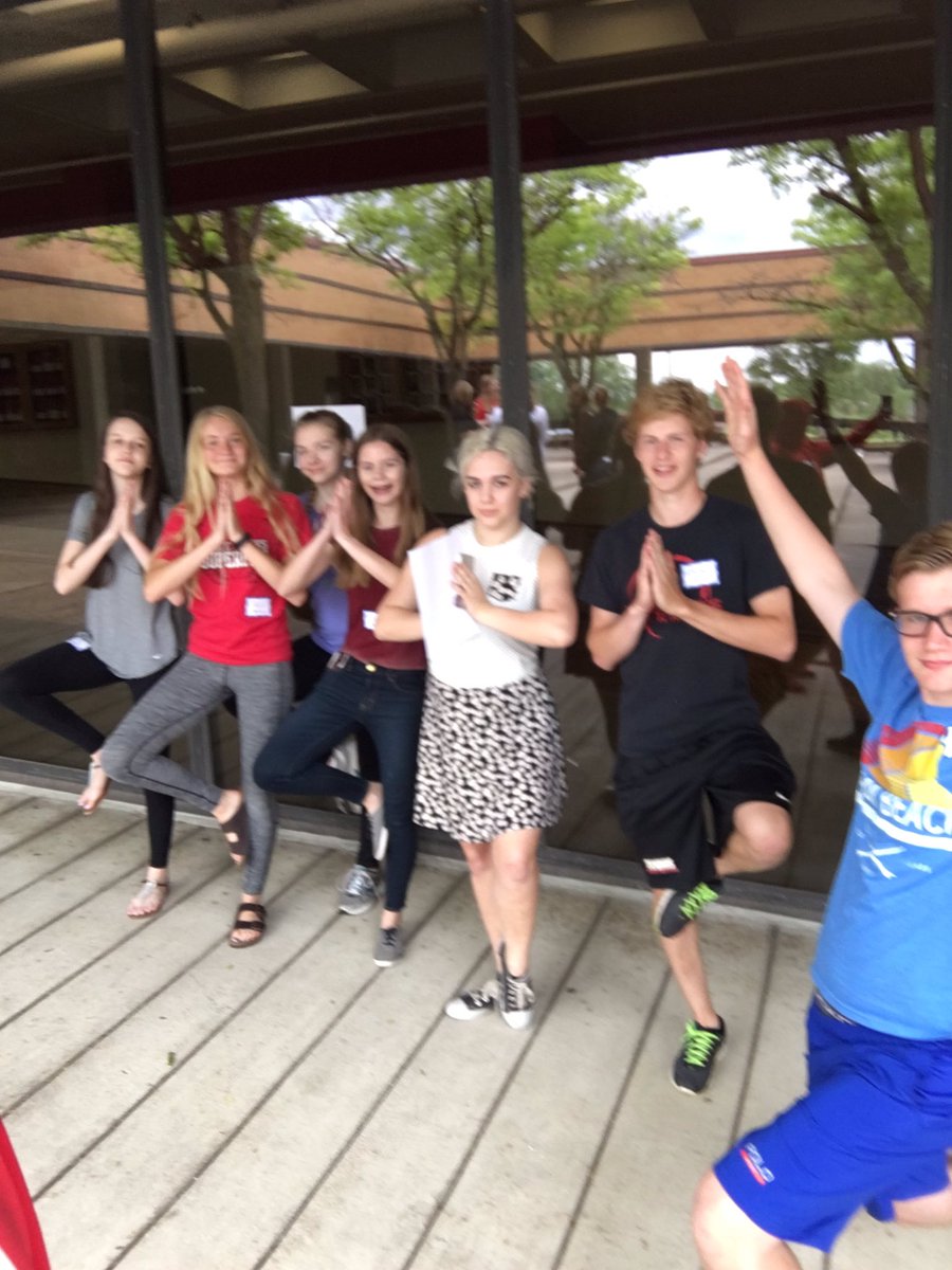 AdamHoogeveen's tweet photo. #mwhslinkcrew https://t.co/3XWvFmlghN