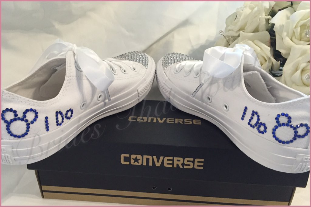 BridesSparkle's tweet photo. Disney themed bridal pumps 💗 #bride #wedding #sparkle #converse #Disney https://t.co/FQDHsCascp