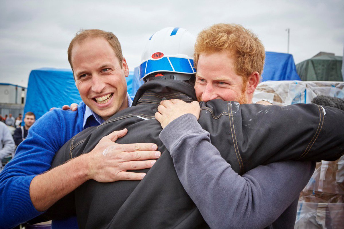 newsmediaorg's tweet photo. Best of luck @McrPressPhoto @MENnewsdesk whose pic has been entered into NMA #RoyalRota comp
https://t.co/fFARdtWjCN https://t.co/Bw0V6aiyVr
