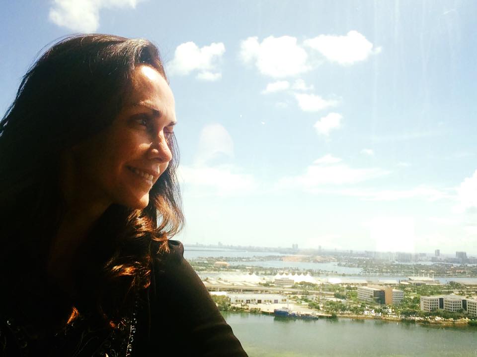 ClauBertolero's tweet photo. Llegamos a la ☀️Sunny Miami☀️ Me encanta esta ciudad❤️
Arriba el Peru Señores!!! #miafw2016 #fashionshow https://t.co/jWzIzVZifi