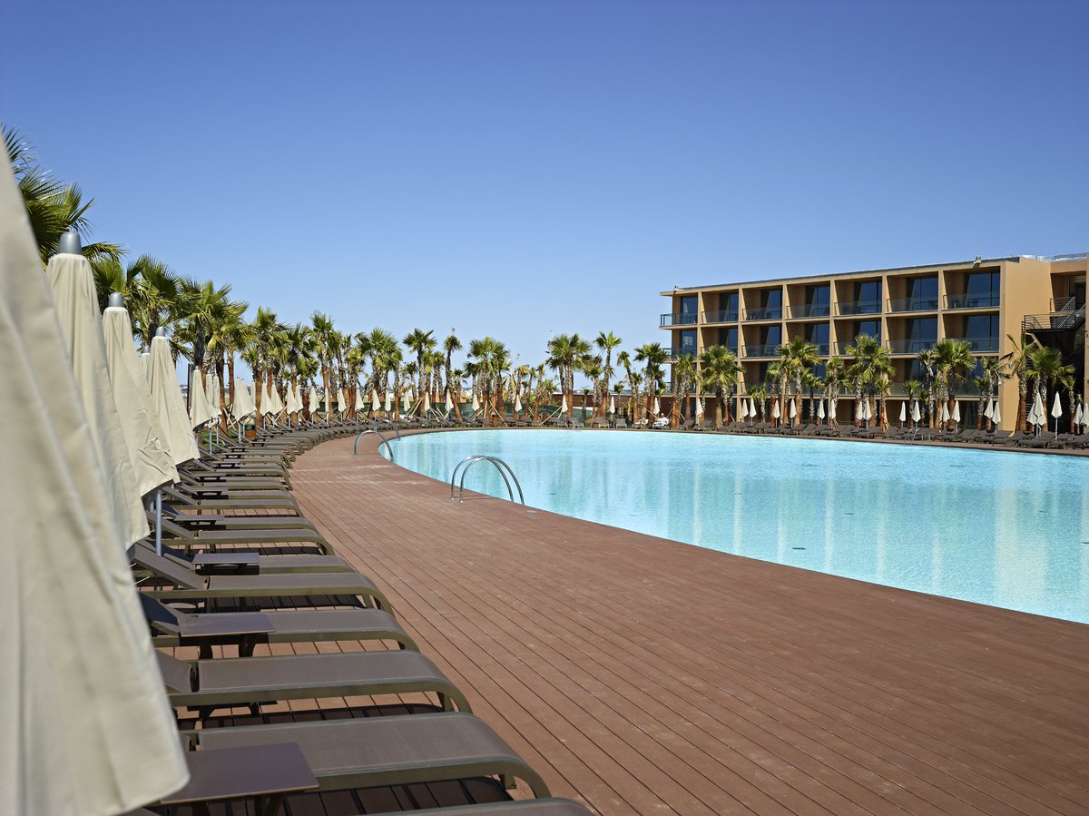 How about spending your vacation in the Vidamar Algarve?
Enjoy, relax and renew your energy! #VidamarAlgarve