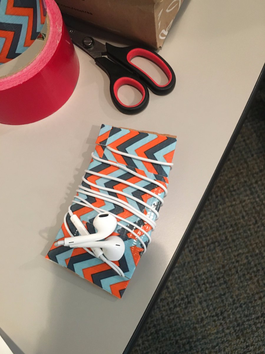 jsdedtech's tweet image. Just created a new earbud organizer using a Starbucks coffee sleeve and ducktape.
#UENMakers