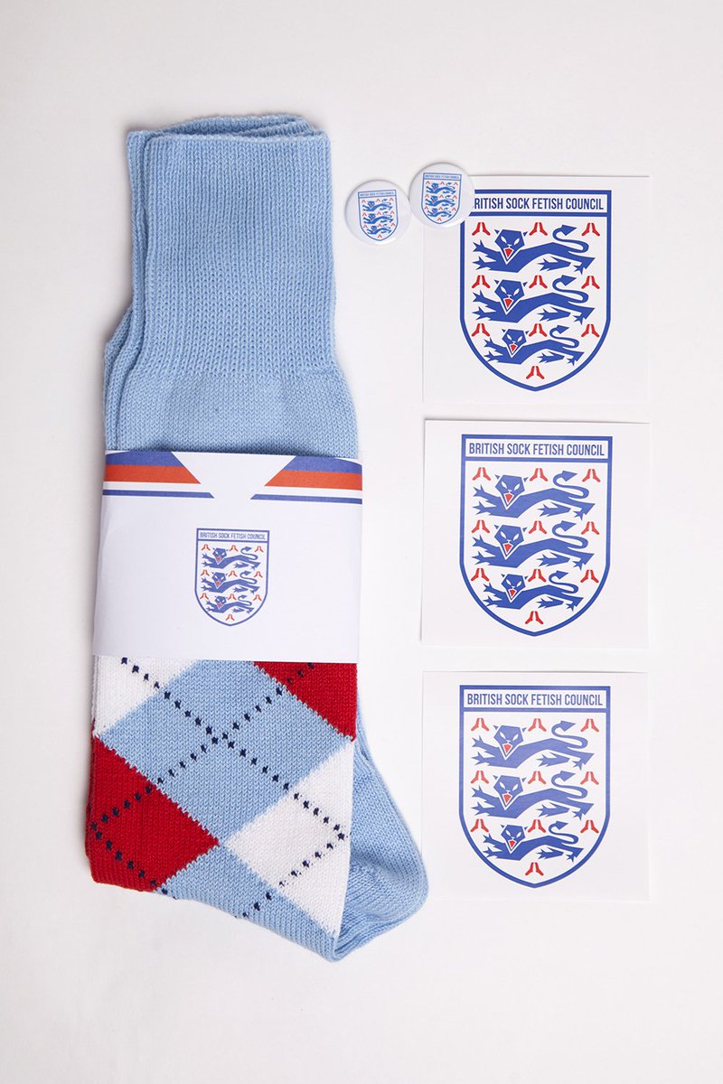 SockCouncil's tweet image. England #EuroSC16 Socks are back in stock on Monday at 7.30pm! sockcouncil.com/product/eurosc…