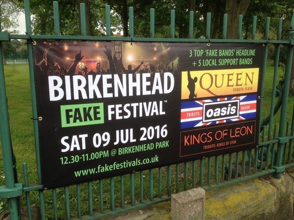 wirral_taxi's tweet photo. Birkenhead Fake Fest  @fakebirkenhead  2016 Queen Oasis &amp; Kings of Leon, the best tributes in the UK #simplywirral https://t.co/D4iCQRc6Uv