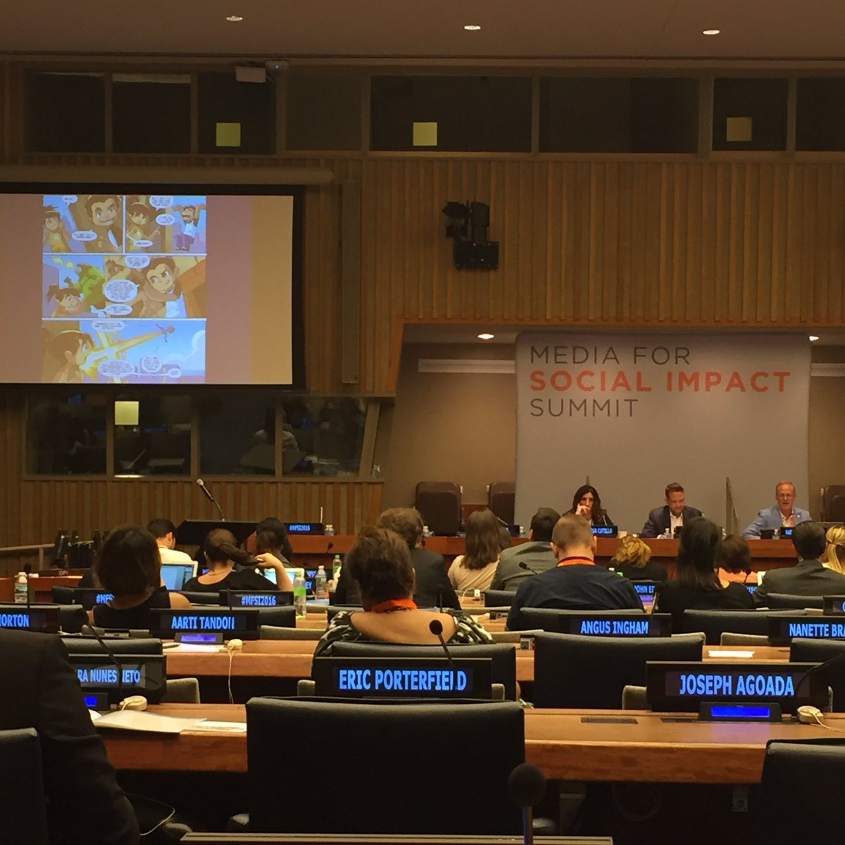 reimagineATL's tweet image. Inspired by @ComicsUniting to creatively reach youth w/@UN Development Goals #mfsi2016 #bluecapes #BeaHero