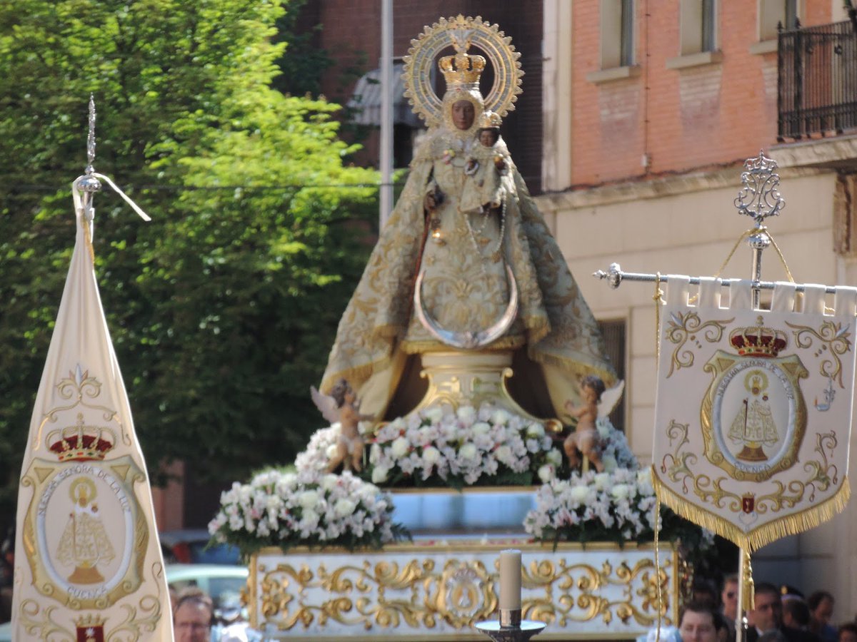 MariaIs54670149's tweet photo. hoy dia 1. dia de la virgen de la luz. dia de cuenca. https://t.co/QkcMNWaOvE