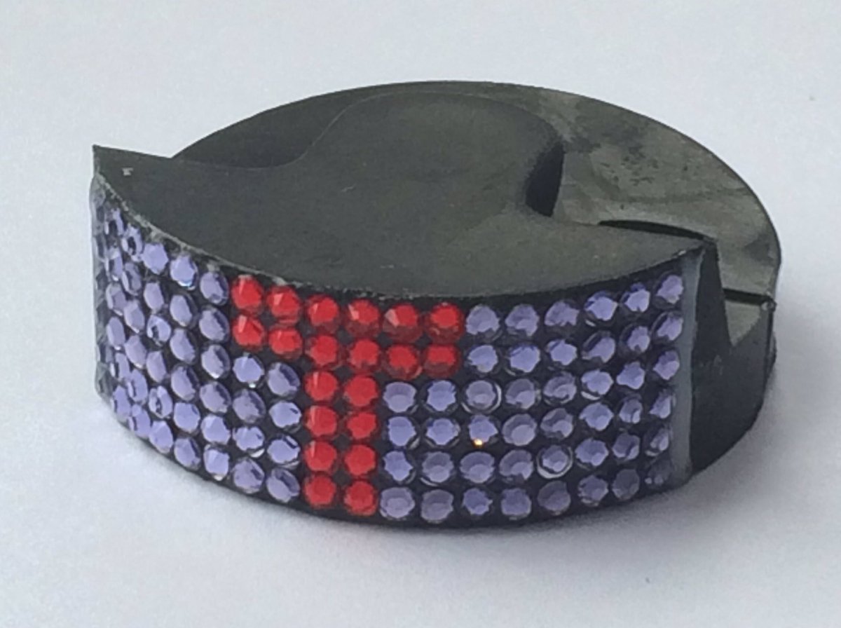 A mute on its way to a rather special young cellist - congratulations!