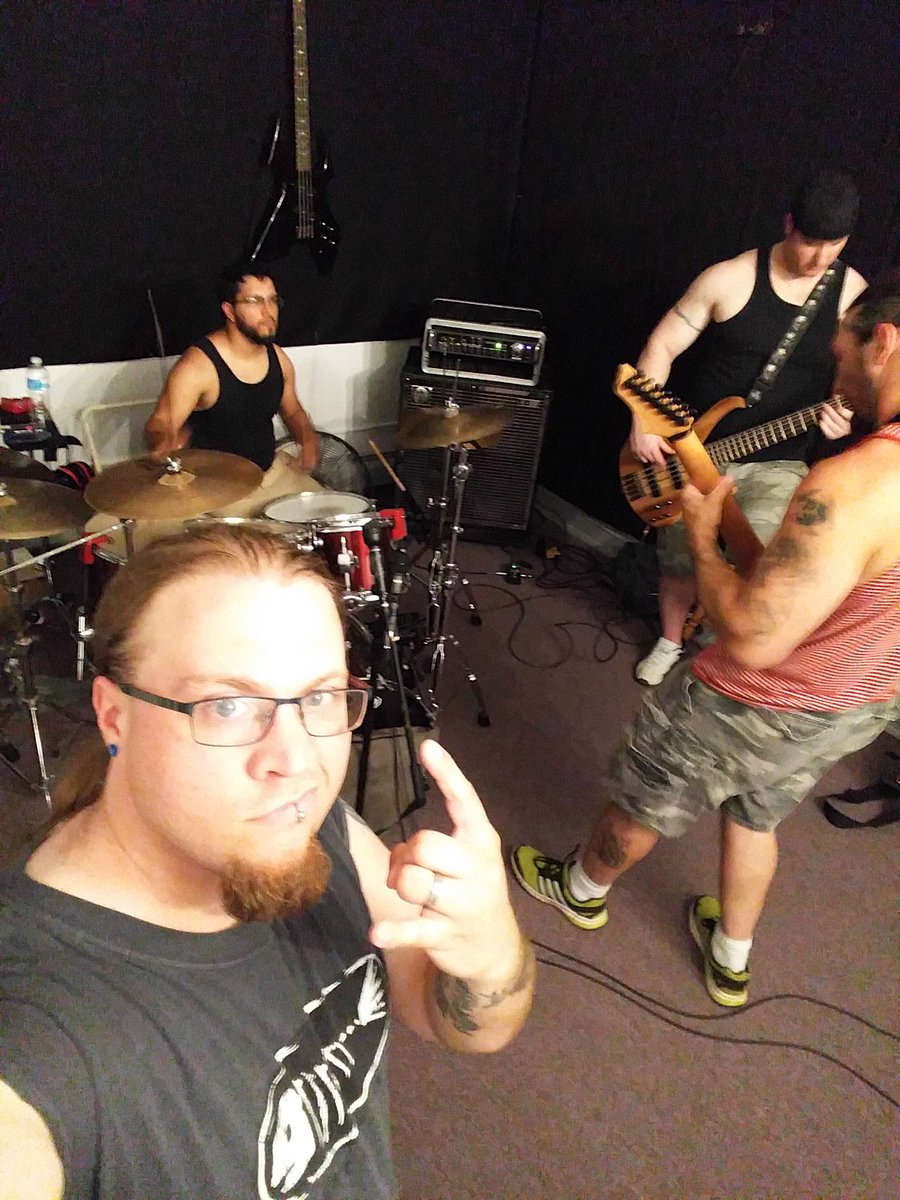 SymmetricalD's tweet photo. Working hard on new material and merch for ya!!! #SDstudio #NewMusicAlert #ThrashMetal #MusicStillMatters https://t.co/EDwaLdzdln