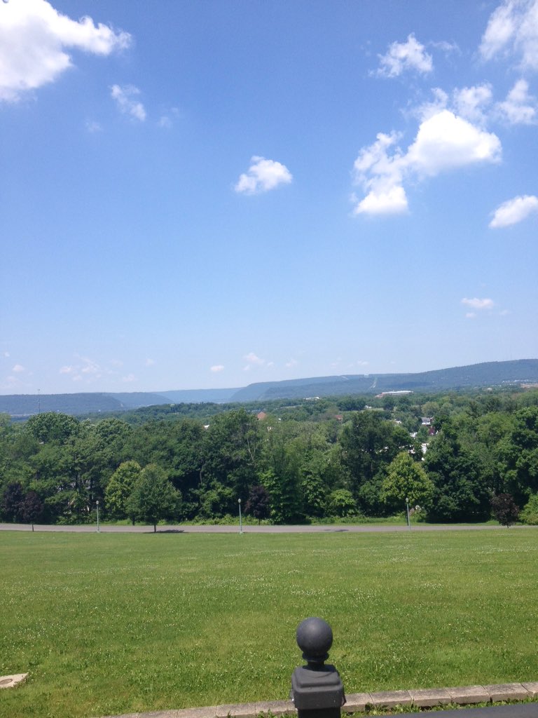 miles_holtz's tweet photo. The #Appalachian mountains https://t.co/wShioNNEfz