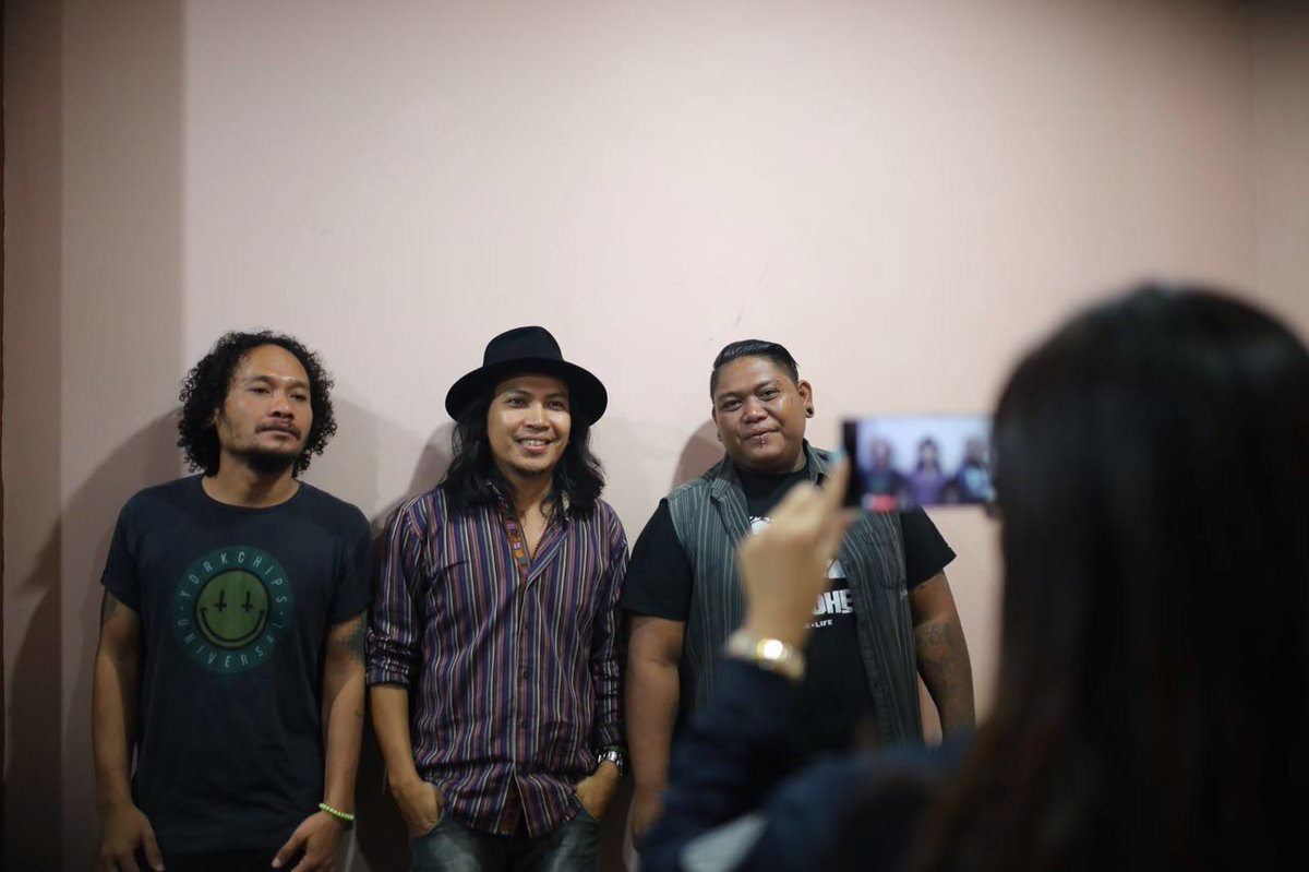 Terima kasih kalian yang menyempatkan waktu menonton kami di <a href="/TonightShow_NET/">Tonight Show NET.</a> Sampai ketemu lagi.