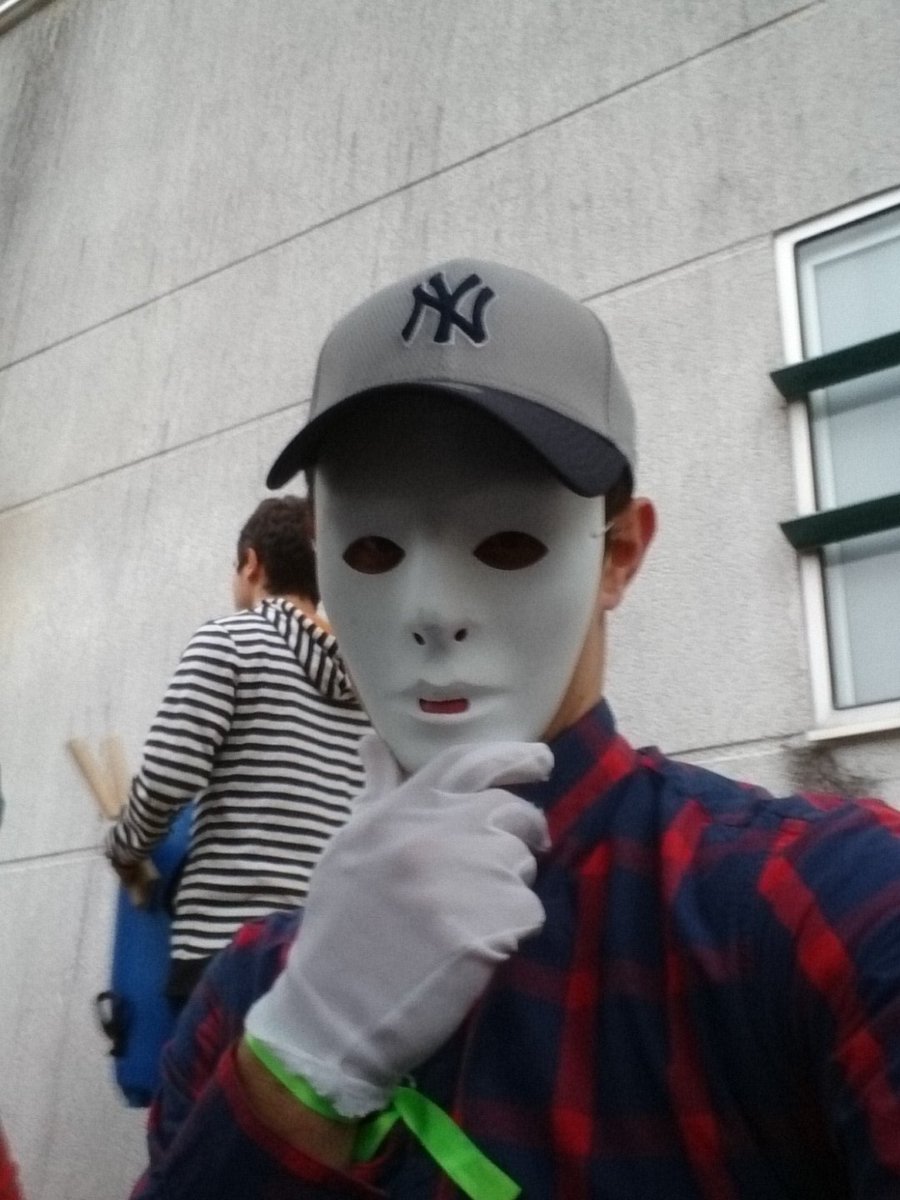 Flo16j's tweet photo. #ftl2016
Journée oklm Florentin jugant
Danse avec no mercy
B-BOY GHOST https://t.co/YJ0TuRcJbN