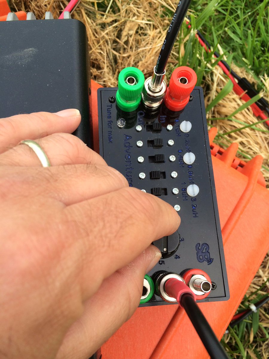 LambertJon's tweet photo. Out /P on our campsite with @SOTABeams pole as a vertical for 20m hoping to use on 40m too on the beach #PleaseTune https://t.co/6K85SSdI3f