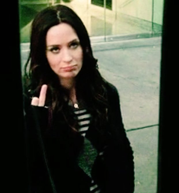 Teddy Smith (@imclearlymad) on Twitter photo 