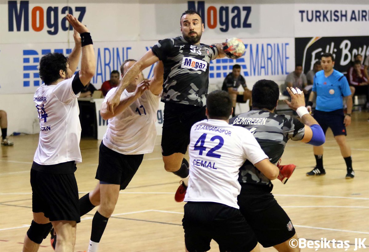 BJKHentbol's tweet photo. MAÇ SONUCU

Beşiktaş Mogaz:32 Bş.Bld.Ankaraspor:25

Tebrikler #BeşiktaşMogaz https://t.co/oWltrIvYIK