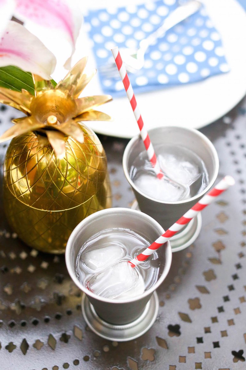 Sharing the best ways to create an outdoor oasis with <a href="/pier1/">Pier 1</a>! #Pier1Love #Pier1Summer #ad bit.ly/20TB1Mu