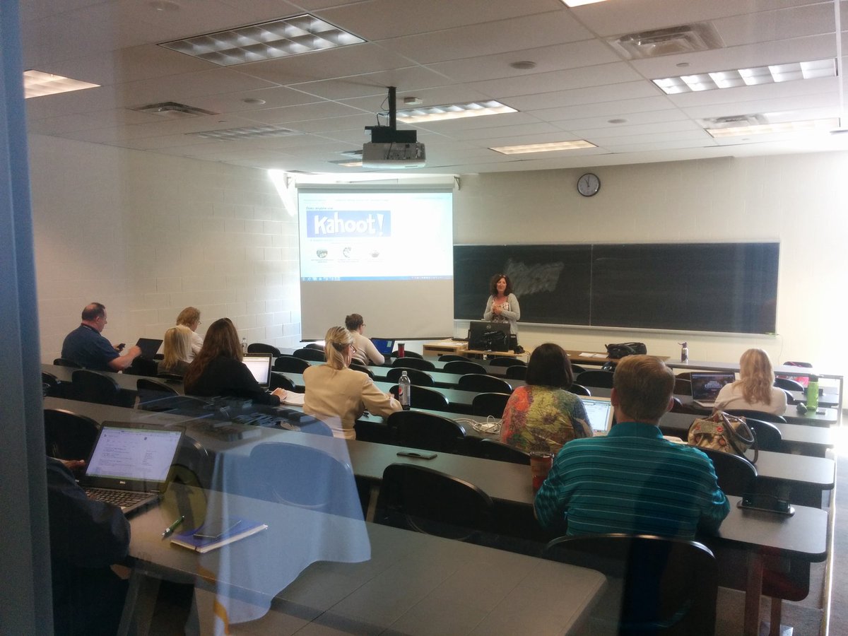 alissabigelow's tweet image. Sessions about Kahoot &amp;amp; Blue pulse surveys were a hit earlier! #edtechdays